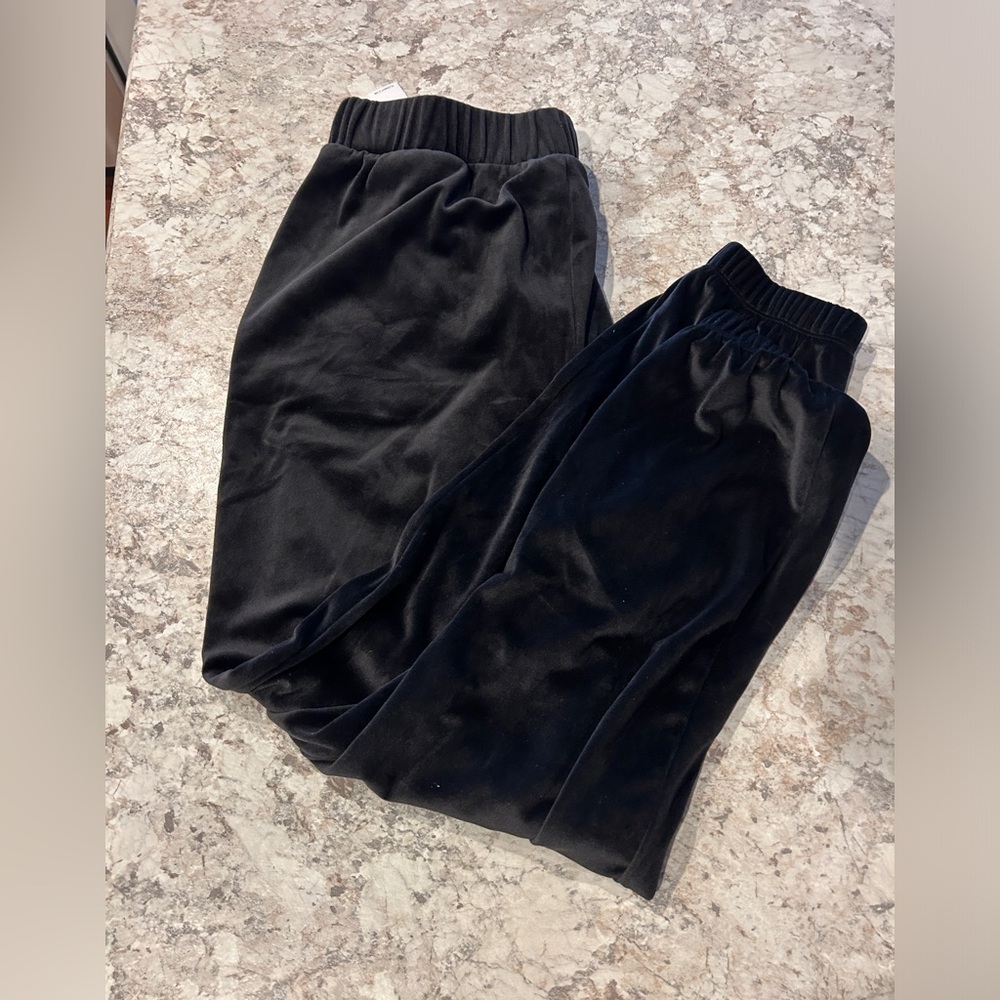 Women’s Old Navy Luxe Velvet Jogger Sweatpants Size Medium NWT